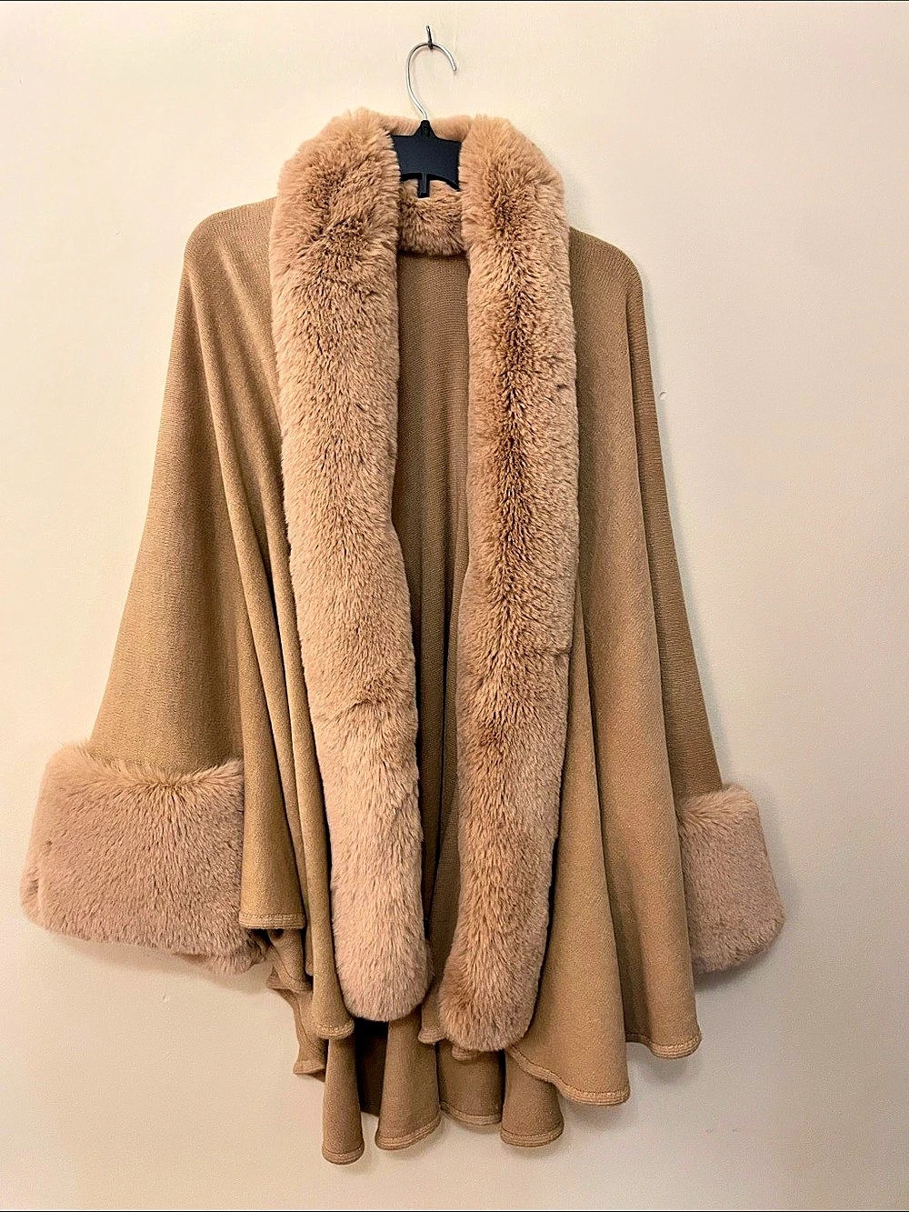 Faux Fur Trim Cape in Tan Like New
